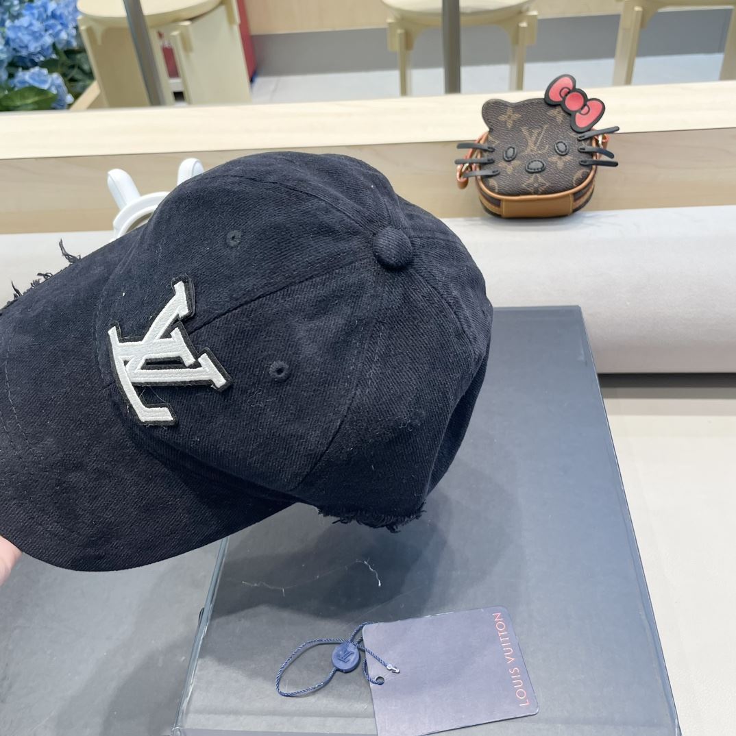 Louis Vuitton Caps